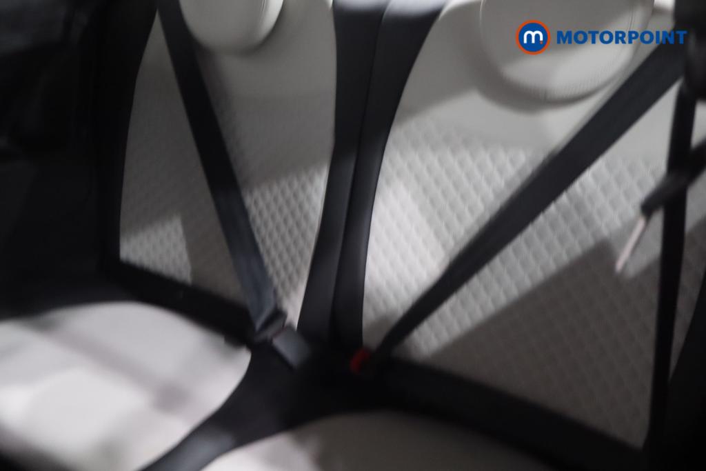 Fiat 500 Dolcevita Manual Petrol-Electric Hybrid Hatchback - Stock Number (1559924) - 18th supplementary image