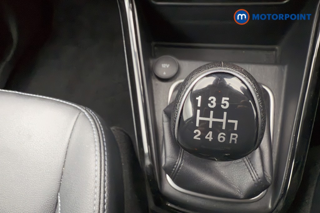 Ford Ecosport Active Manual Petrol SUV - Stock Number (1559975) - 12th supplementary image