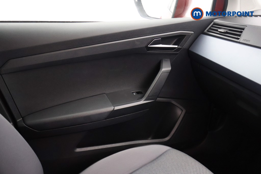 Seat Arona Se Technology Manual Petrol SUV - Stock Number (1560080) - 8th supplementary image