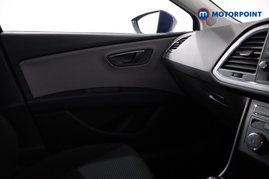 Seat Leon Se Dynamic Manual Petrol Hatchback - Stock Number (1560389) - 23rd supplementary image