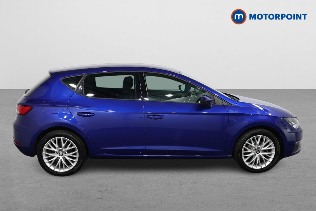 Seat Leon Se Dynamic Manual Petrol Hatchback - Stock Number (1560389) - Drivers side