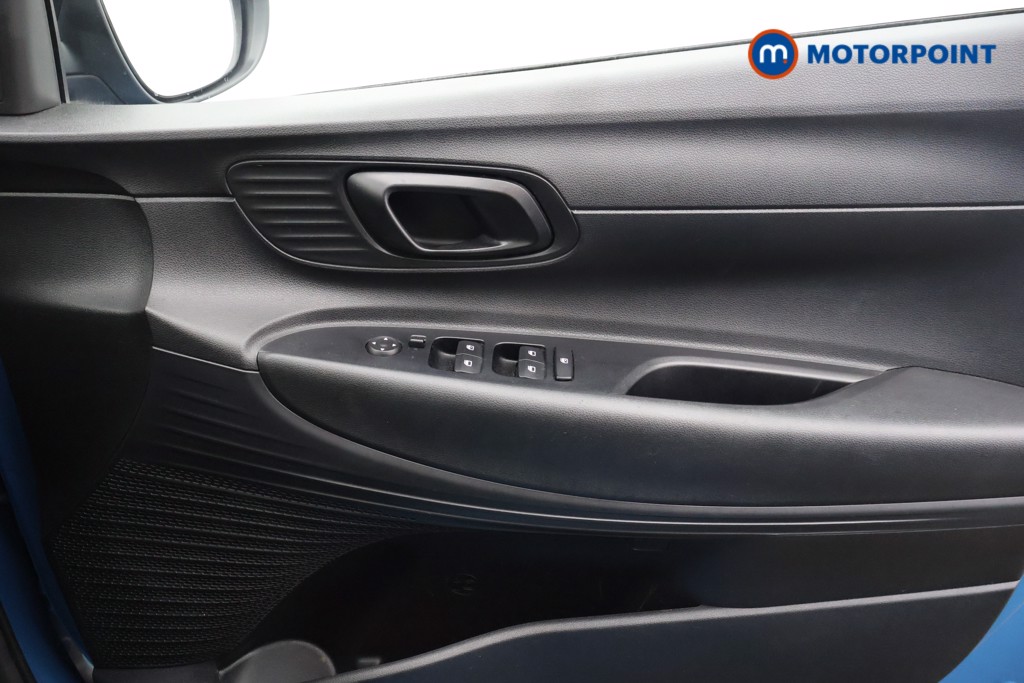Hyundai I20 Se Connect Manual Petrol Hatchback - Stock Number (1560678) - 8th supplementary image