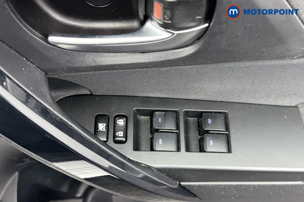 Toyota Auris Icon Tech Automatic Petrol-Electric Hybrid Hatchback - Stock Number (1560732) - 18th supplementary image
