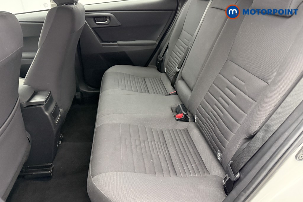 Toyota Auris Icon Tech Automatic Petrol-Electric Hybrid Hatchback - Stock Number (1560732) - 25th supplementary image