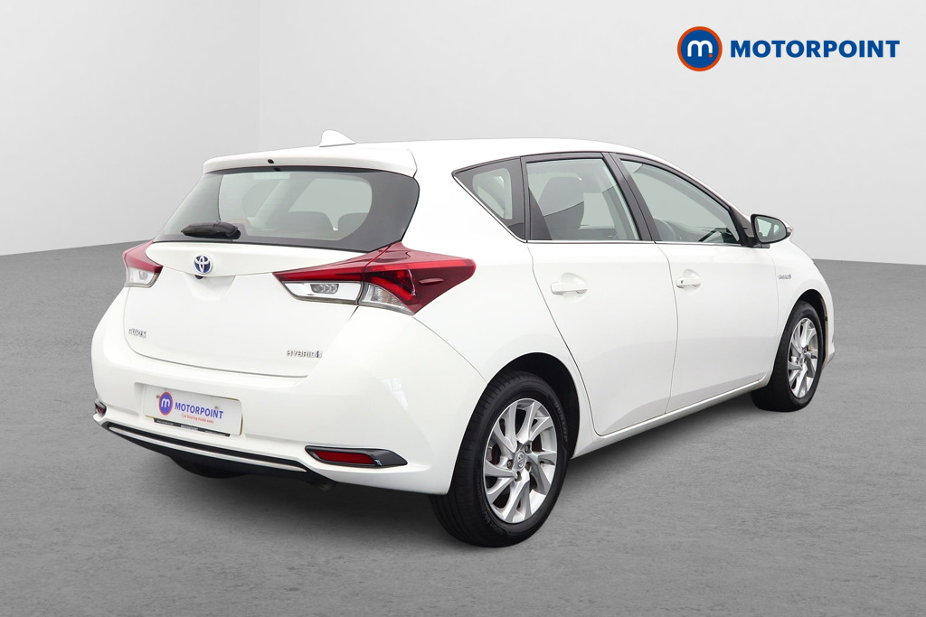 Toyota Auris Icon Tech Automatic Petrol-Electric Hybrid Hatchback - Stock Number (1560732) - Drivers side rear corner