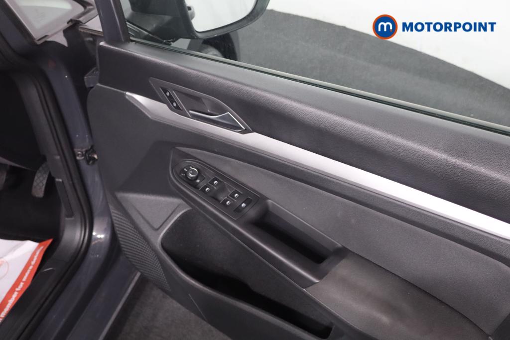 Volkswagen Golf Life Manual Petrol Hatchback - Stock Number (1560908) - 7th supplementary image