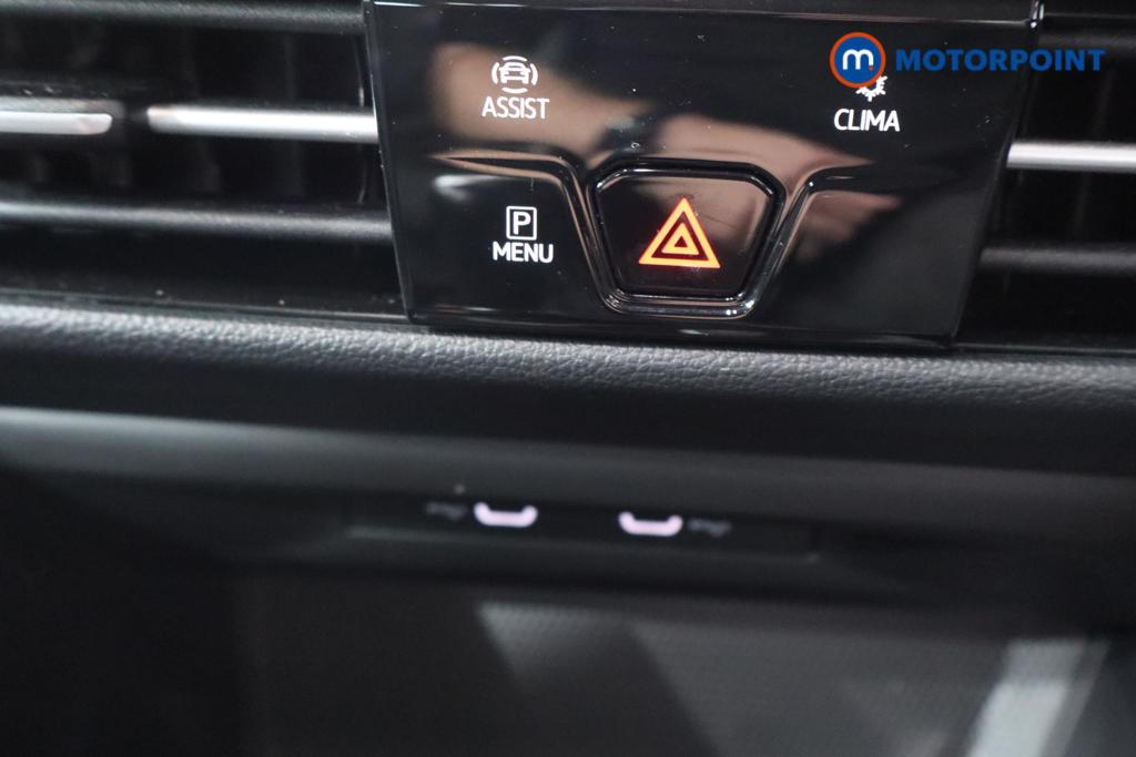 Volkswagen Golf Life Manual Petrol Hatchback - Stock Number (1560908) - 11th supplementary image