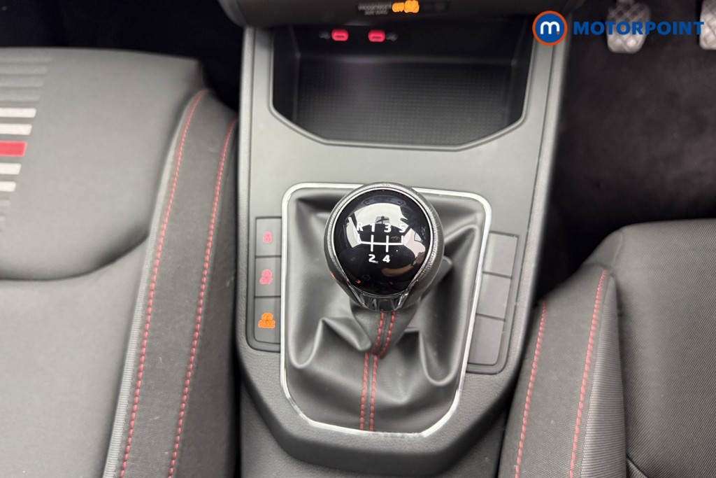 Seat Ibiza FR Manual Petrol Hatchback - Stock Number (1560913) - 12th supplementary image