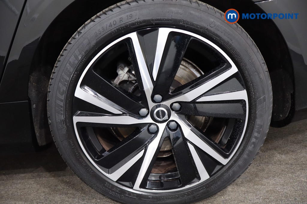 Volvo V90 R Design Automatic Petrol Plug-In Hybrid Estate - Stock Number (1561044) - 12th supplementary image
