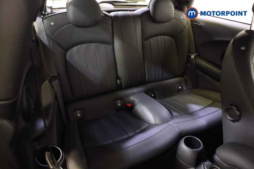 Mini Hatchback Cooper Exclusive Manual Petrol Hatchback - Stock Number (1561085) - 7th supplementary image