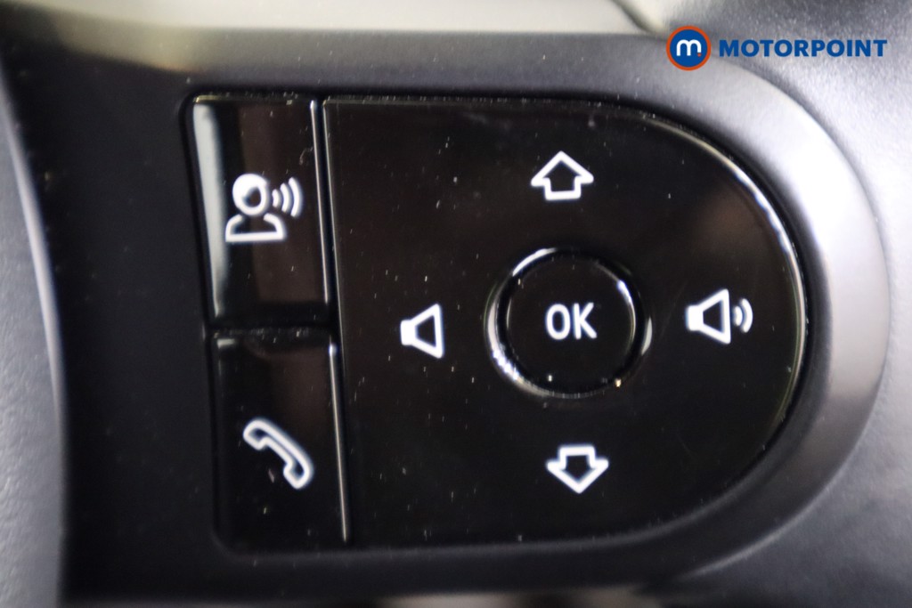 Mini Hatchback Cooper Exclusive Manual Petrol Hatchback - Stock Number (1561085) - 16th supplementary image