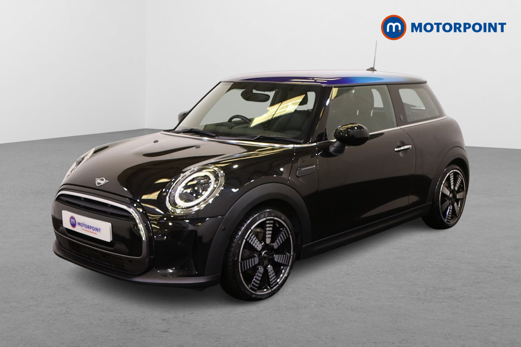 Mini Hatchback Cooper Exclusive Manual Petrol Hatchback - Stock Number (1561085) - Passenger side front corner