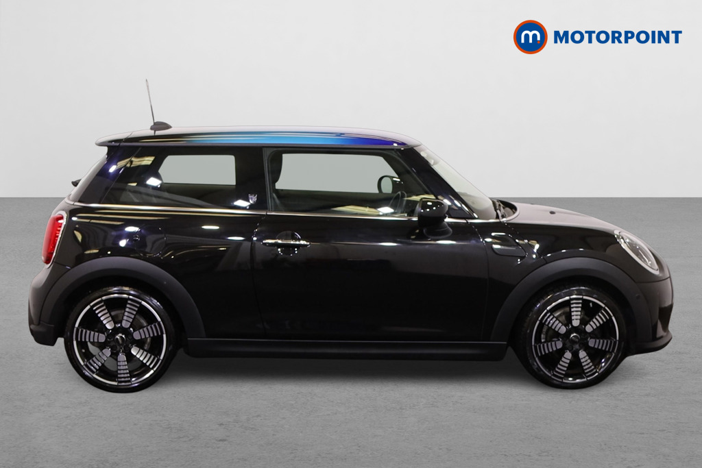 Mini Hatchback Cooper Exclusive Manual Petrol Hatchback - Stock Number (1561085) - Drivers side