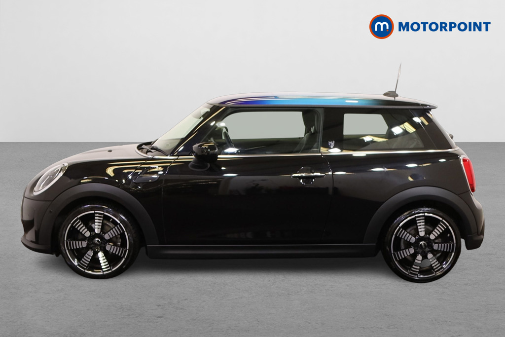 Mini Hatchback Cooper Exclusive Manual Petrol Hatchback - Stock Number (1561085) - Passenger side