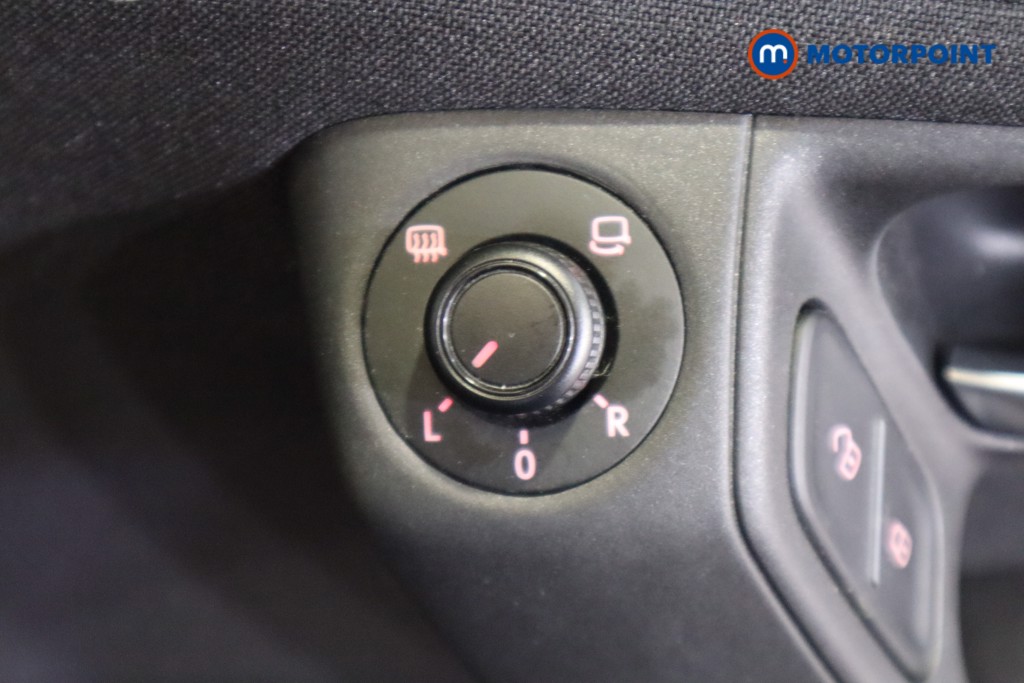 Volkswagen Polo Match Edition Manual Petrol Hatchback - Stock Number (1561105) - 14th supplementary image
