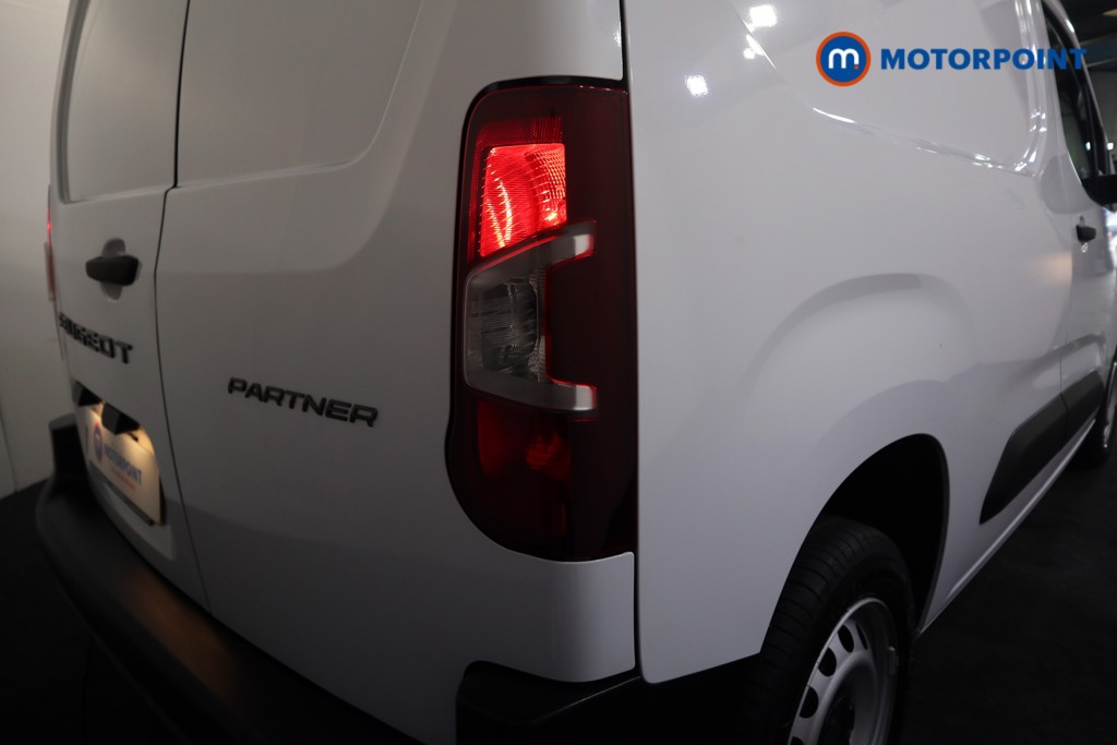 Peugeot Partner Professional Manual Diesel Panel Van - Stock Number (1561144) - 20th supplementary image