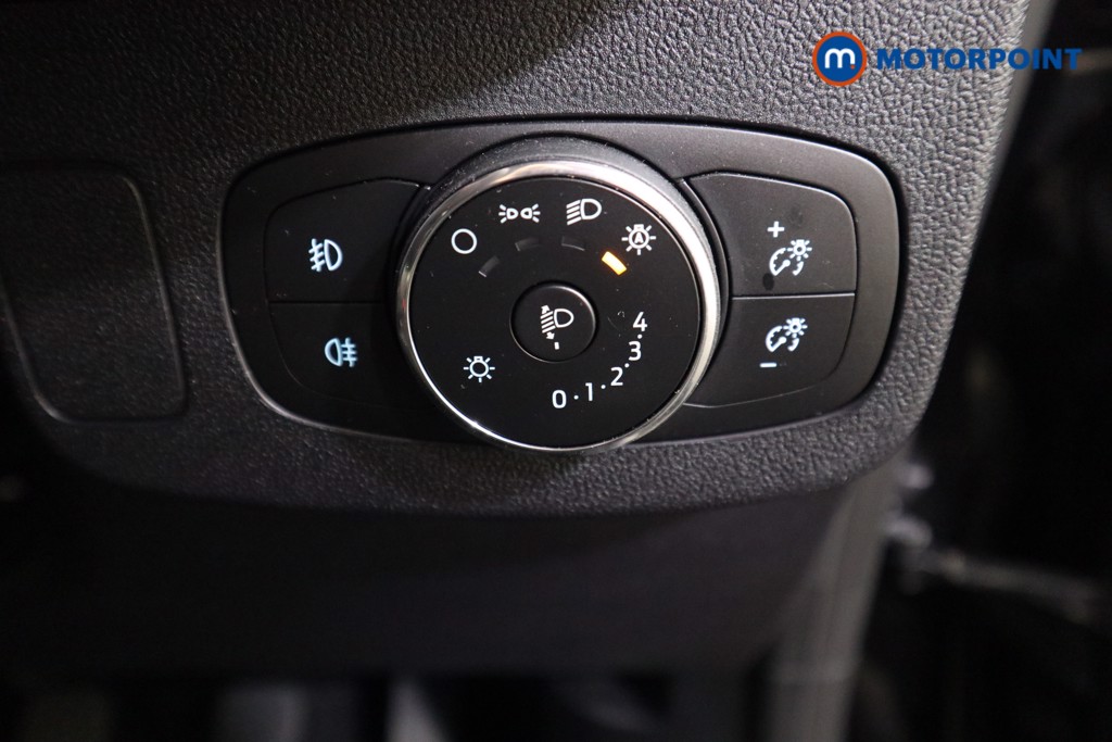 Ford Puma St-Line X Manual Petrol-Electric Hybrid SUV - Stock Number (1561644) - 9th supplementary image