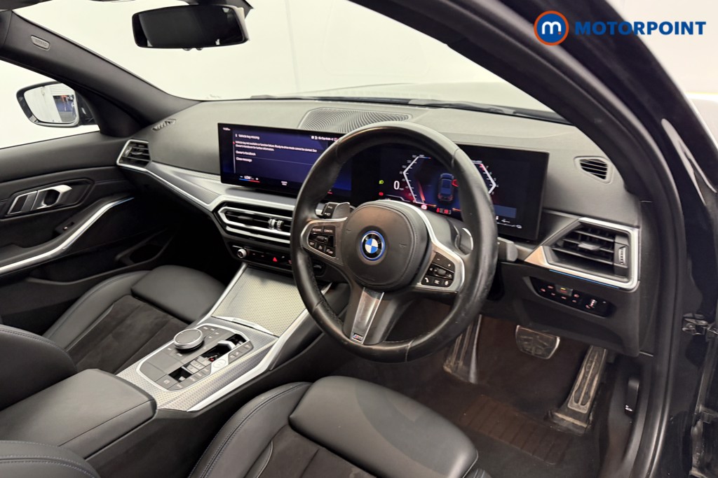 BMW 3 Series M Sport Automatic Petrol Plug-In Hybrid Saloon - Stock Number (1561738) - 4th supplementary image