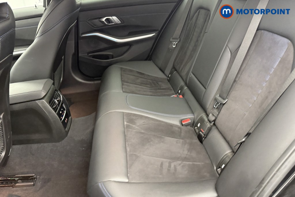 BMW 3 Series M Sport Automatic Petrol Plug-In Hybrid Saloon - Stock Number (1561738) - 23rd supplementary image