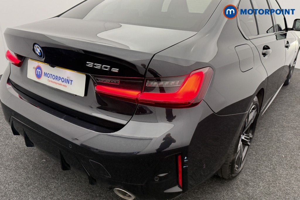 BMW 3 Series M Sport Automatic Petrol Plug-In Hybrid Saloon - Stock Number (1561738) - 26th supplementary image