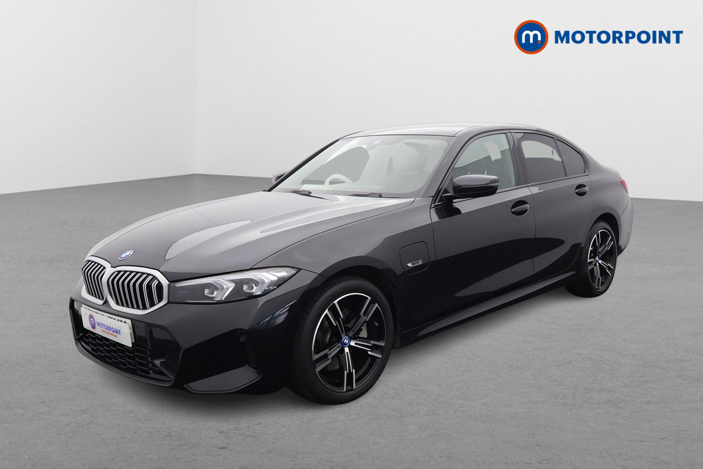 BMW 3 Series M Sport Automatic Petrol Plug-In Hybrid Saloon - Stock Number (1561738) - Passenger side front corner