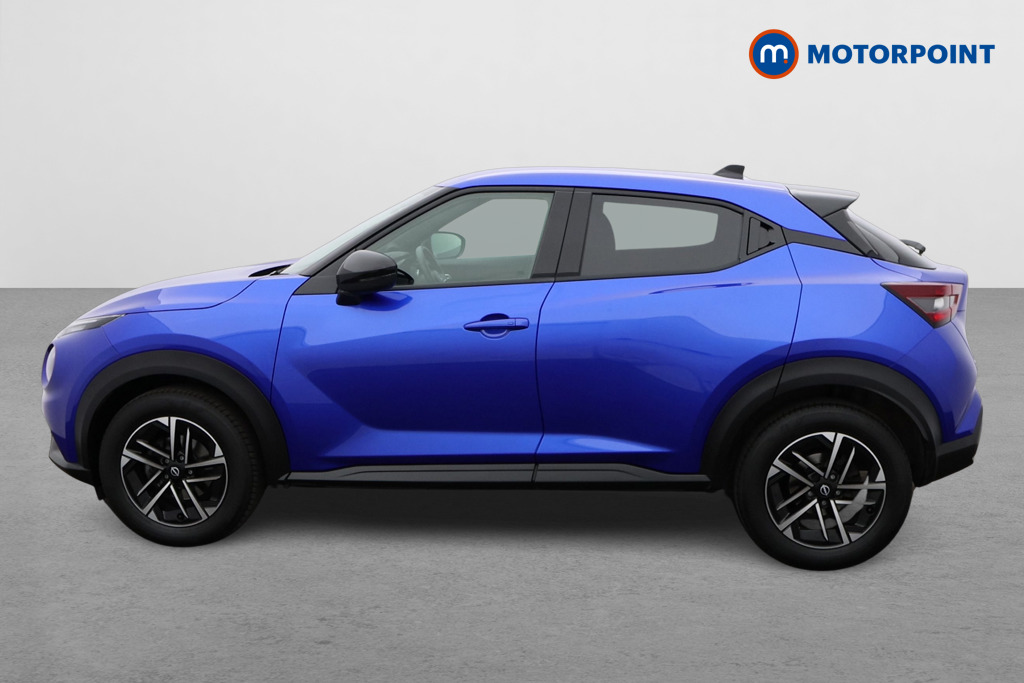 Nissan Juke N-Connecta Manual Petrol SUV - Stock Number (1561795) - Passenger side
