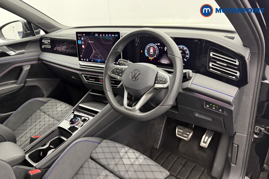 Volkswagen Tiguan R-Line Automatic Diesel SUV - Stock Number (1561927) - 4th supplementary image