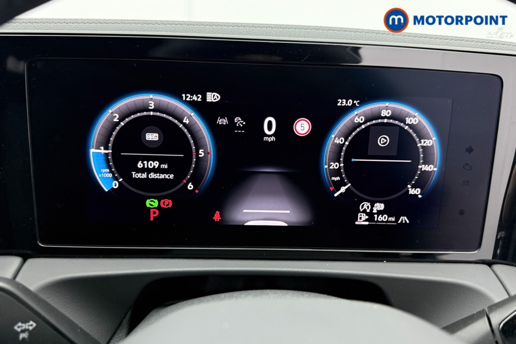 Volkswagen Tiguan R-Line Automatic Diesel SUV - Stock Number (1561927) - 5th supplementary image