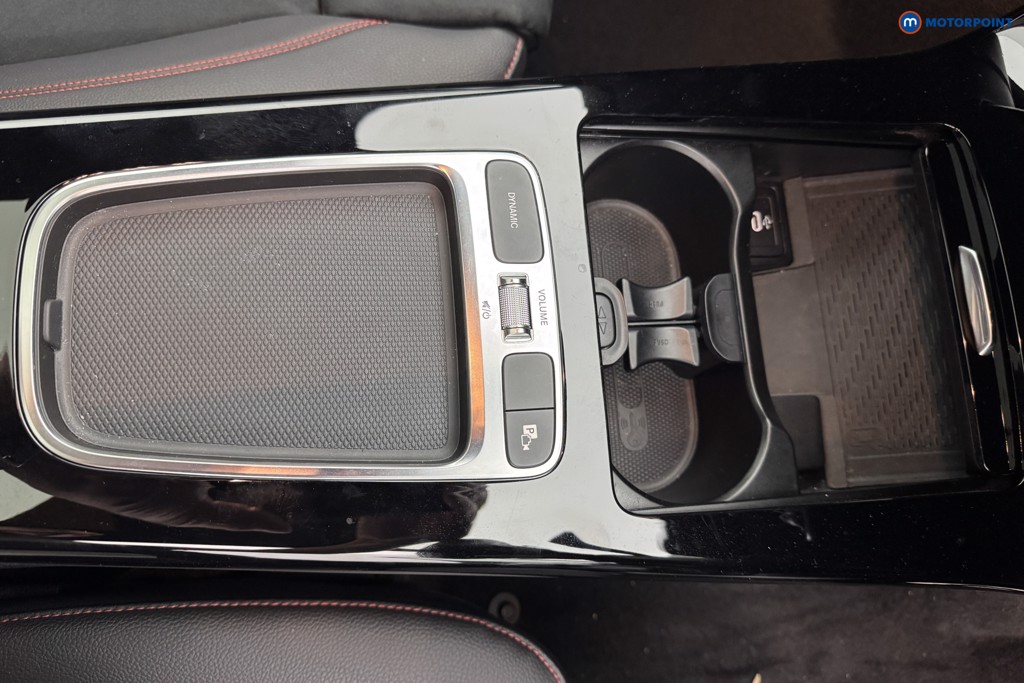 Mercedes-Benz A Class Amg Line Automatic Petrol Hatchback - Stock Number (1561986) - 13th supplementary image