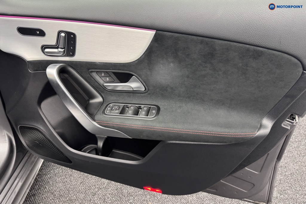 Mercedes-Benz A Class Amg Line Automatic Petrol Hatchback - Stock Number (1561986) - 20th supplementary image