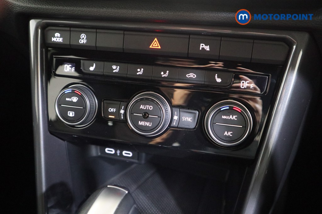 Volkswagen T-Roc R-Line Automatic Petrol SUV - Stock Number (1562765) - 8th supplementary image