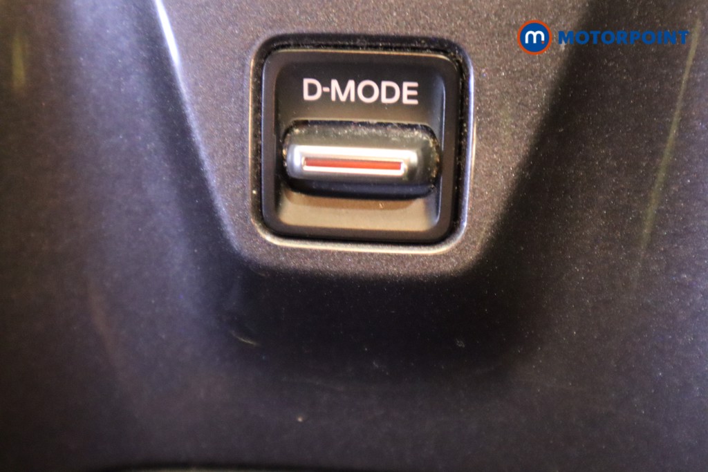 Nissan Juke Kiiro Automatic Petrol SUV - Stock Number (1562769) - 22nd supplementary image