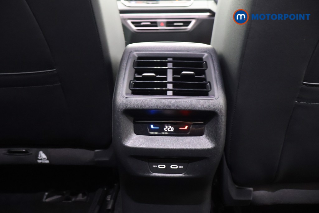 Volkswagen Tiguan R-Line Automatic Diesel SUV - Stock Number (1562797) - 11th supplementary image
