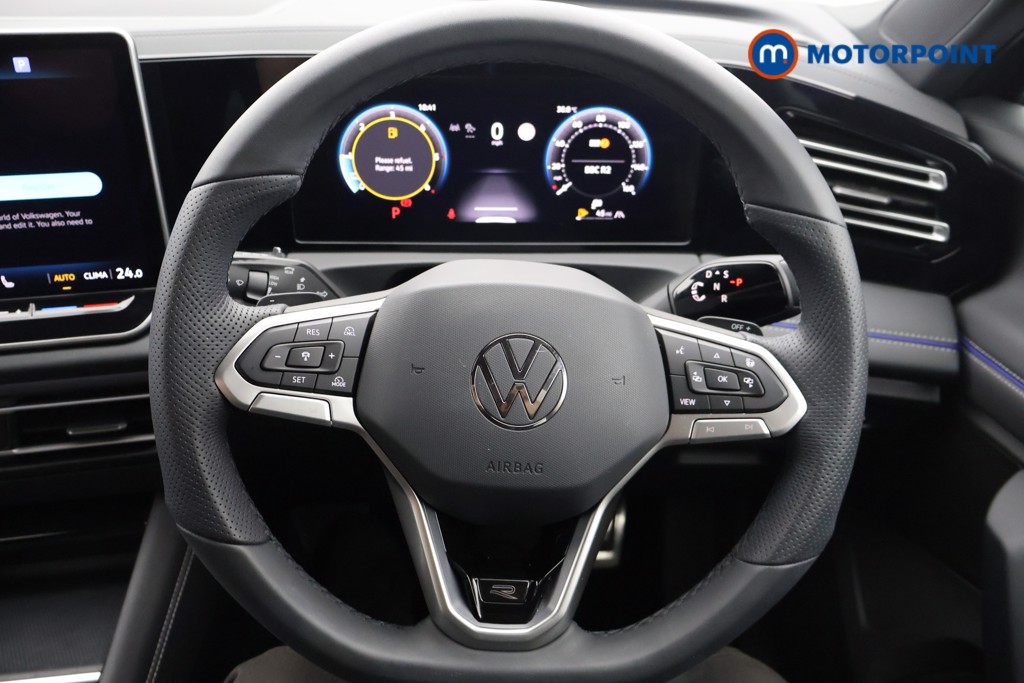 Volkswagen Tiguan R-Line Automatic Diesel SUV - Stock Number (1562797) - 1st supplementary image