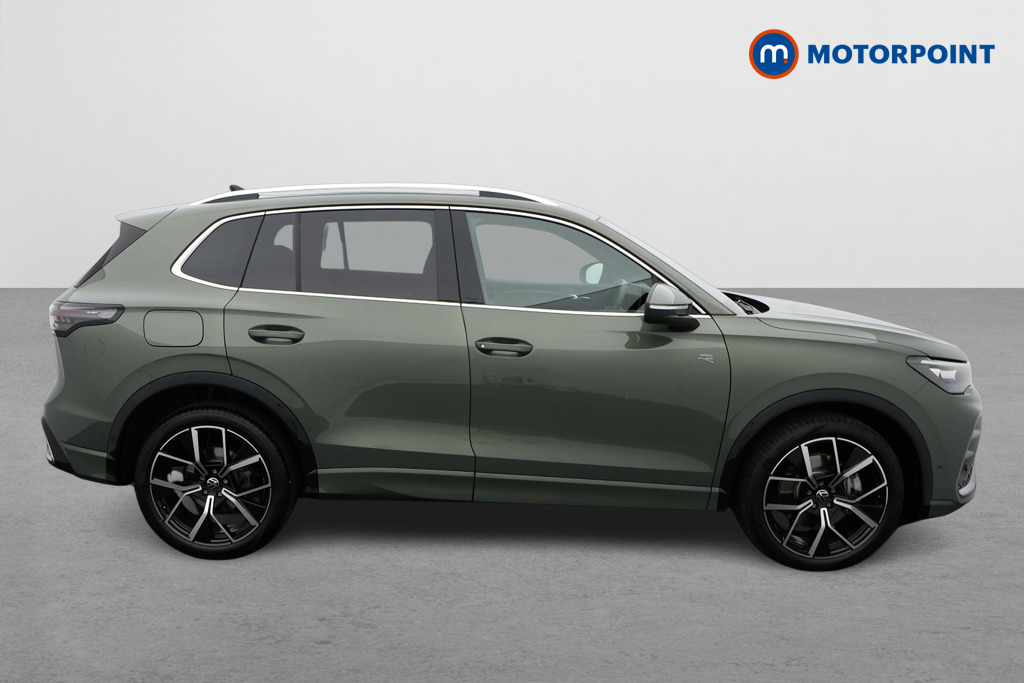 Volkswagen Tiguan R-Line Automatic Diesel SUV - Stock Number (1562797) - Drivers side
