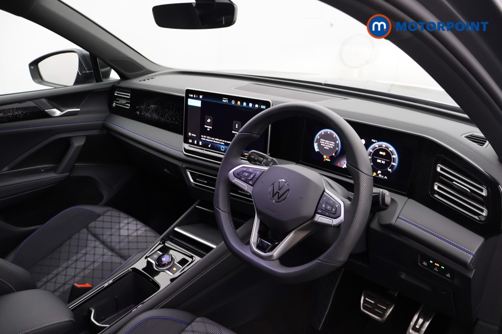 Volkswagen Tiguan R-Line Automatic Petrol SUV - Stock Number (1562801) - 9th supplementary image