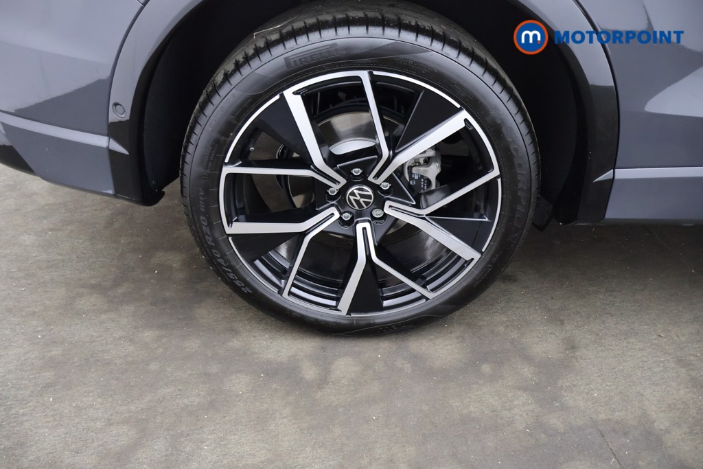 Volkswagen Tiguan R-Line Automatic Petrol SUV - Stock Number (1562801) - 16th supplementary image