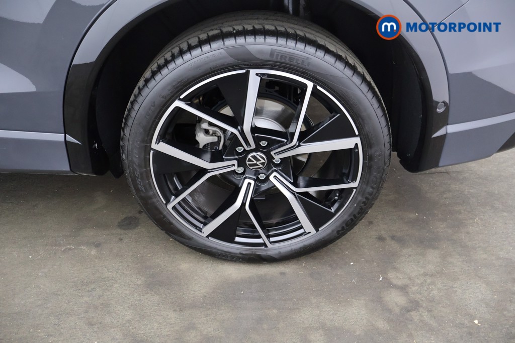 Volkswagen Tiguan R-Line Automatic Petrol SUV - Stock Number (1562801) - 19th supplementary image