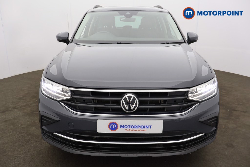 Volkswagen Tiguan Life Automatic Petrol SUV - Stock Number (1563201) - 16th supplementary image