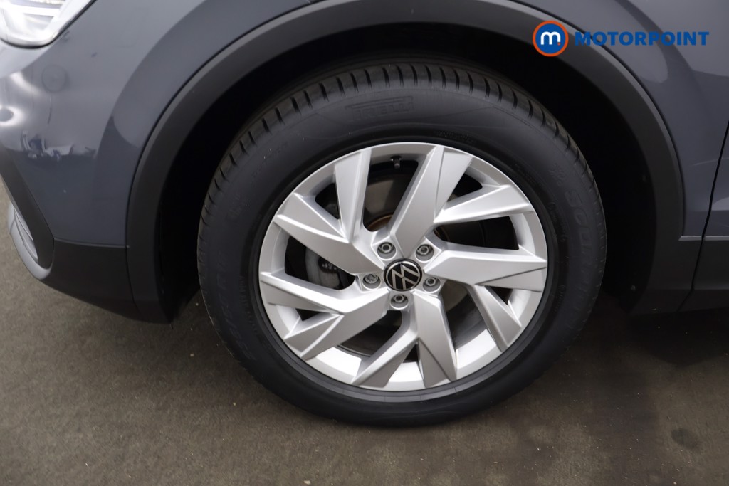 Volkswagen Tiguan Life Automatic Petrol SUV - Stock Number (1563201) - 19th supplementary image