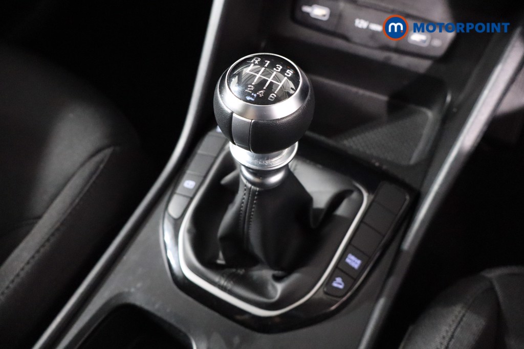 Hyundai Tucson Se Connect Manual Petrol SUV - Stock Number (1563673) - 14th supplementary image