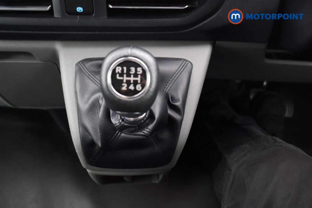 Ford Transit Custom Limited Manual Diesel Panel Van - Stock Number (1563793) - 6th supplementary image