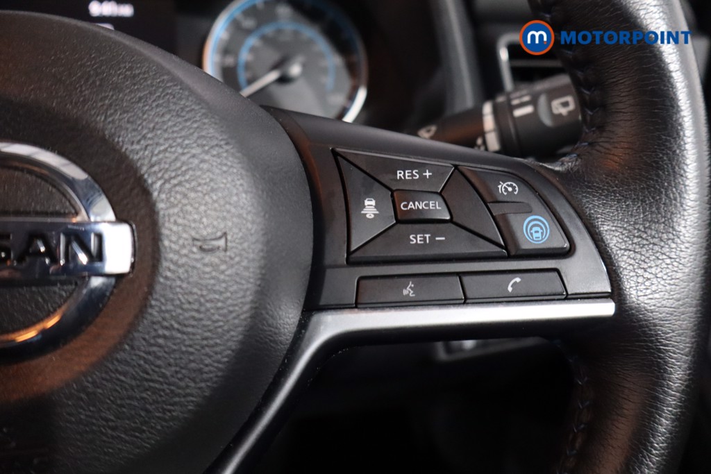 Nissan Leaf Tekna Automatic Electric Hatchback - Stock Number (1563822) - 8th supplementary image