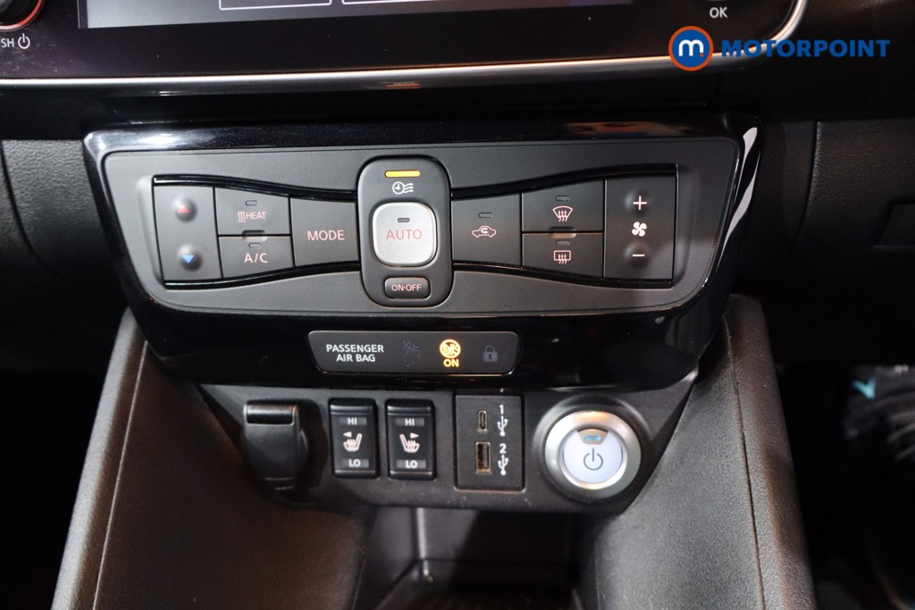 Nissan Leaf Tekna Automatic Electric Hatchback - Stock Number (1563822) - 17th supplementary image