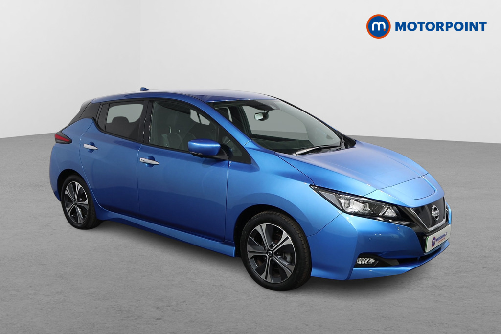 Nissan Leaf Tekna Automatic Electric Hatchback - Stock Number (1563822) - Drivers side front corner