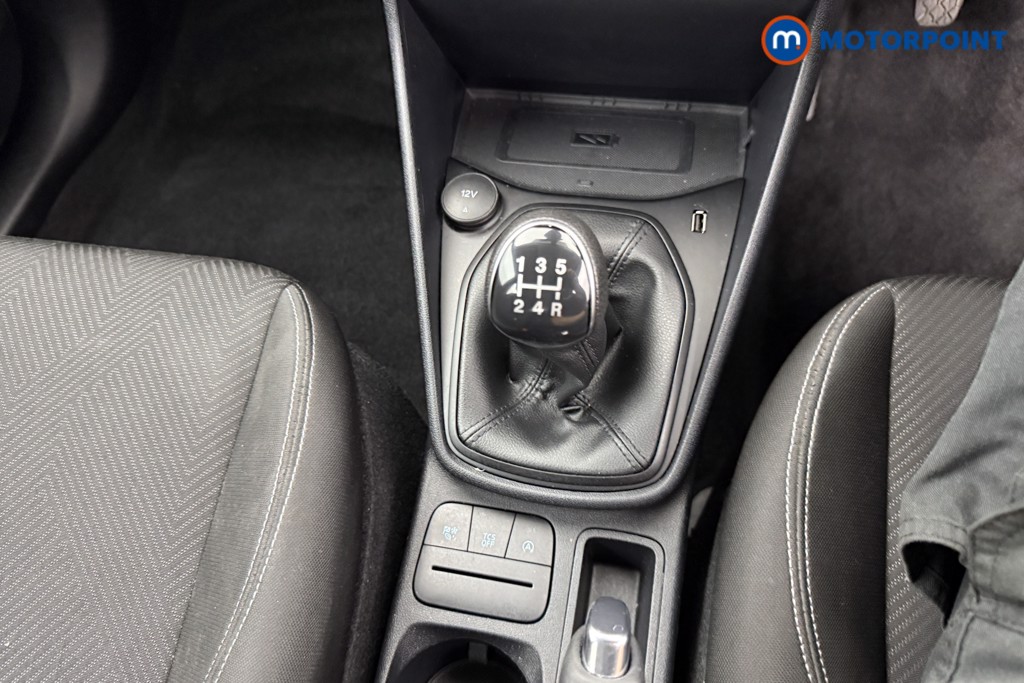 Ford Fiesta Trend Navigation Manual Petrol Hatchback - Stock Number (1564002) - 11th supplementary image