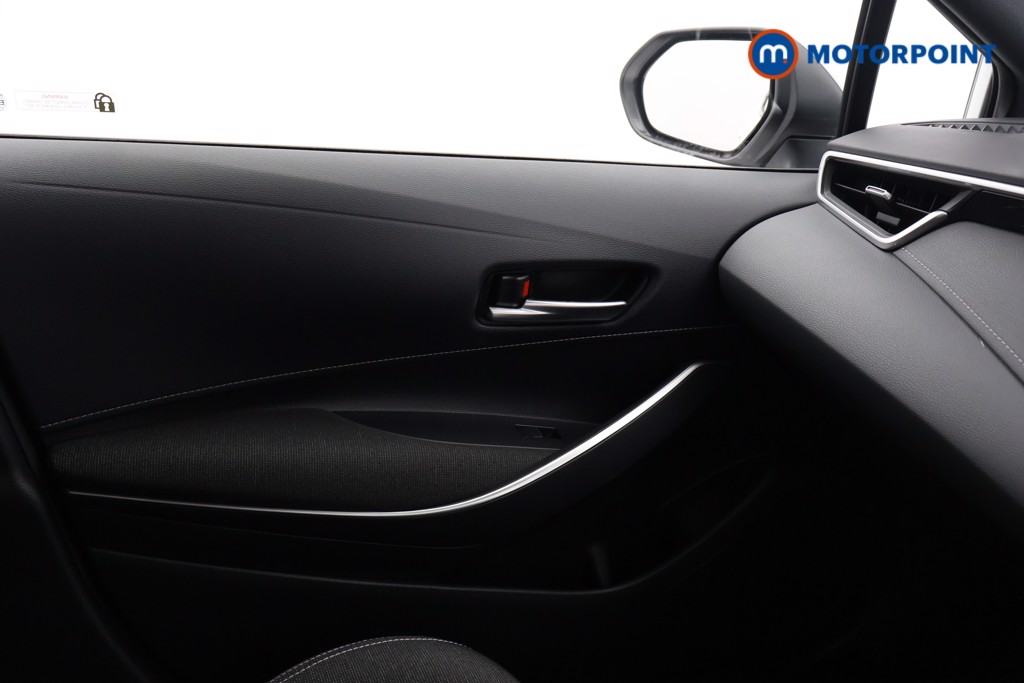 Toyota Corolla Icon Automatic Petrol-Electric Hybrid Hatchback - Stock Number (1564173) - 7th supplementary image