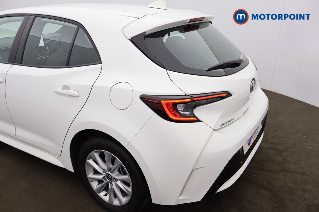 Toyota Corolla Icon Automatic Petrol-Electric Hybrid Hatchback - Stock Number (1564173) - 13th supplementary image