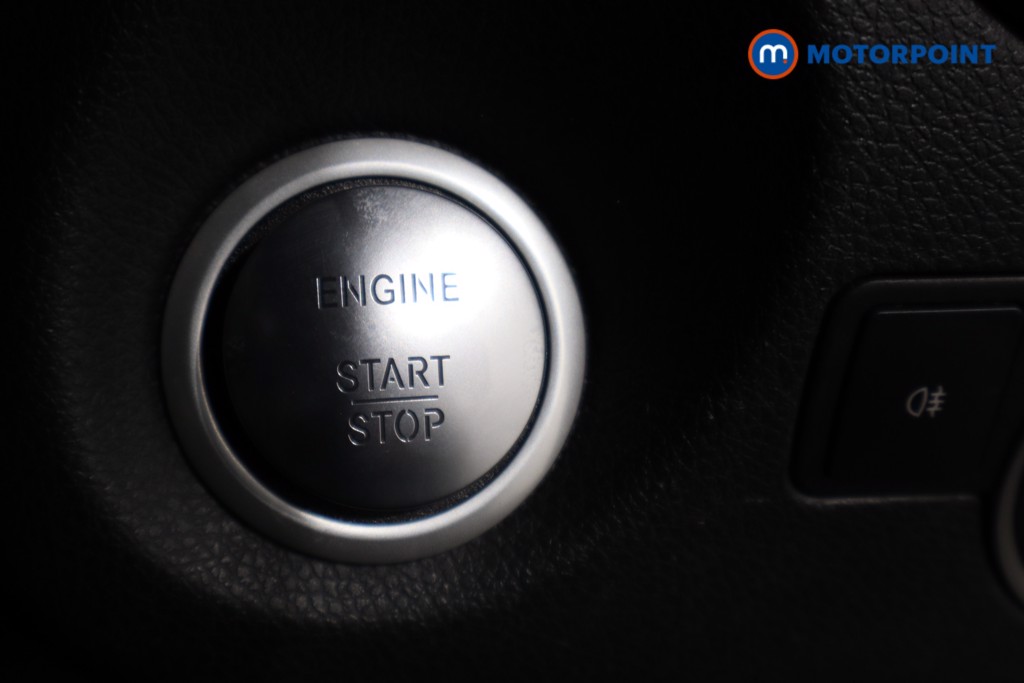 Mercedes-Benz GLA Amg Line Automatic Diesel SUV - Stock Number (1564540) - 13th supplementary image