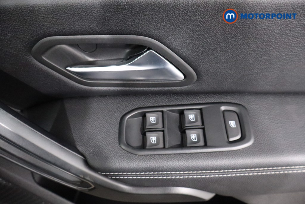 Dacia Duster Prestige Manual Petrol SUV - Stock Number (1565194) - 21st supplementary image